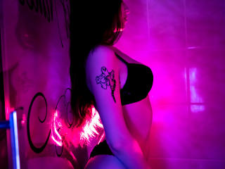 Picture of the sexy profile of AileenMonroe, for a very hot webcam live show !