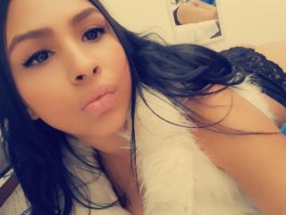 Picture of the sexy profile of NikkyClark, for a very hot webcam live show !