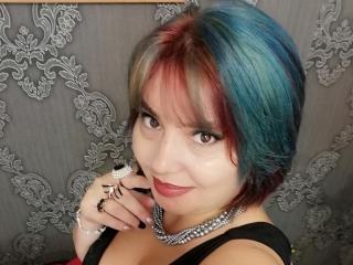 DilaDreams - Chat en direct avec une Femmes aux cheveux dorés  