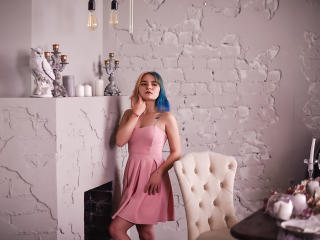 MollyMorrisonn MollyMorrisonn